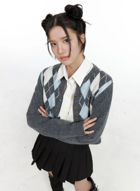 Long Sleeve Argyle Cardigan ON404