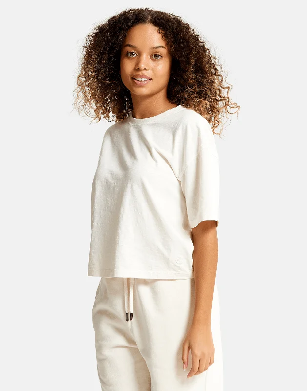 Olea Crop Tee in Soft Cloud